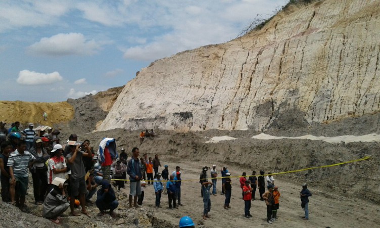 Polisi Usut Penyebab Longsor di Areal Tambang Palaran