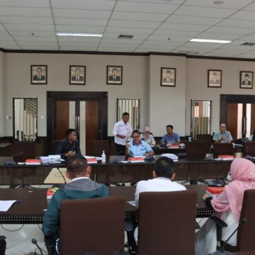 Pansus Pengelolaan Keuangan Daerah, BPKAD dan Biro Hukum saat rapat dengar pendapat, Rabu (1/3)