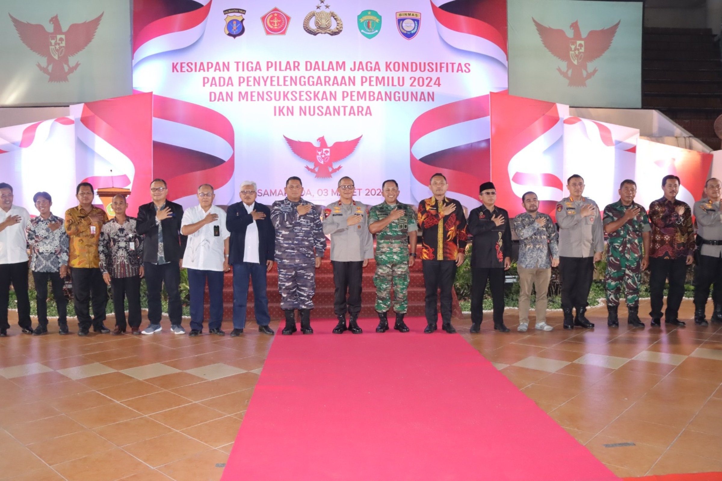 Wakil Ketua DPRD Kaltim Seno Aji saat hadir dalam pembukaan acara Pembinaan Teknis Tiga Pilar, Jumat (3/3).