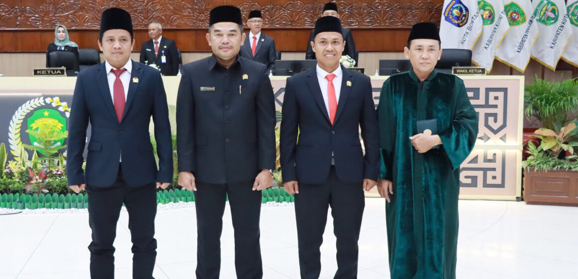 DPRD Kaltim Kukuhkan Encik Wardani dan Selamat Ari Wibowo