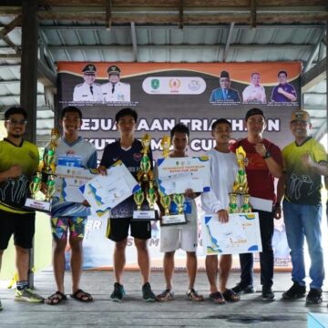 Federasi Triathlon Indonesia Resmi Di Buka Oleh Wabup Kasmidi Bulang