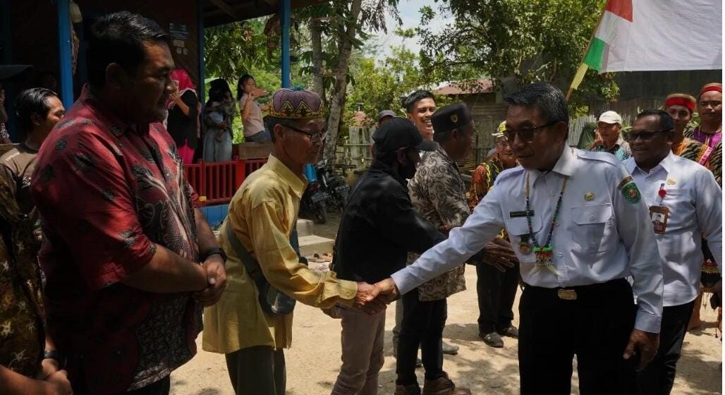 Bupati Kutim Ardiansyah Sulaiman dan Wabup Kasmidi Bulang berkomitmen penuh listrik menjadi pembangunan wajib