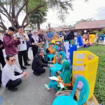 Science Fair yang diselenggarakan oleh Yayasan Khalifah Cahaya Ummat Sangatta bekerjasama dengan Dinas Pendidikan Kutai Timur