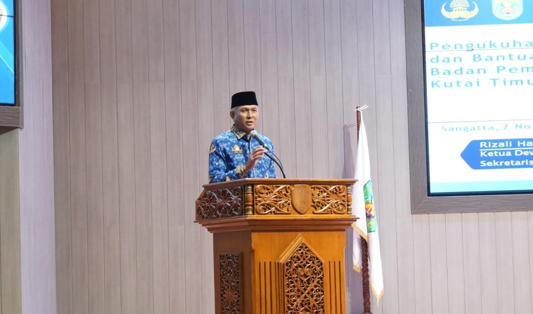 Seskab Kutim Kukuhkan LKBH dan Bapor: Benteng Hukum Hadapi Judi Online hingga Pinjol di Kalangan ASN