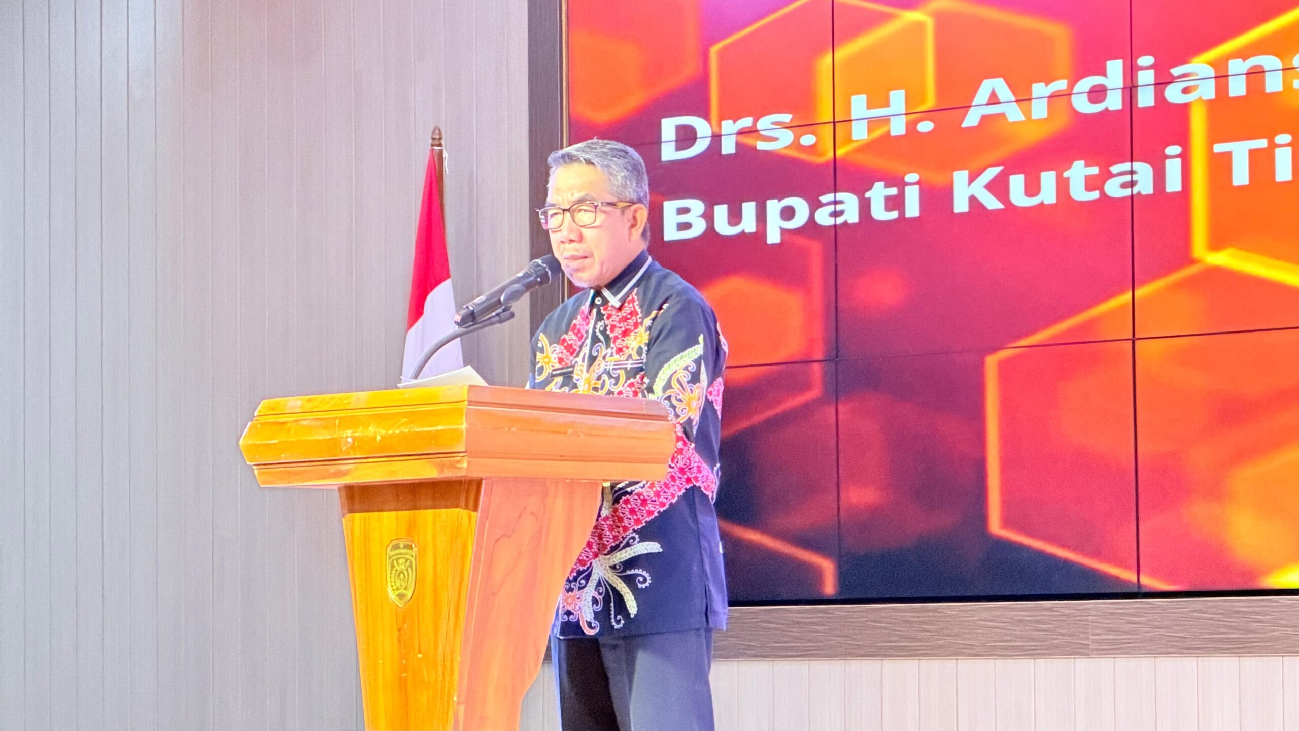 Bupati Dorong Maksimalkan PAD Sarang Walet dalam Gebyar Pajak Kutim 2025