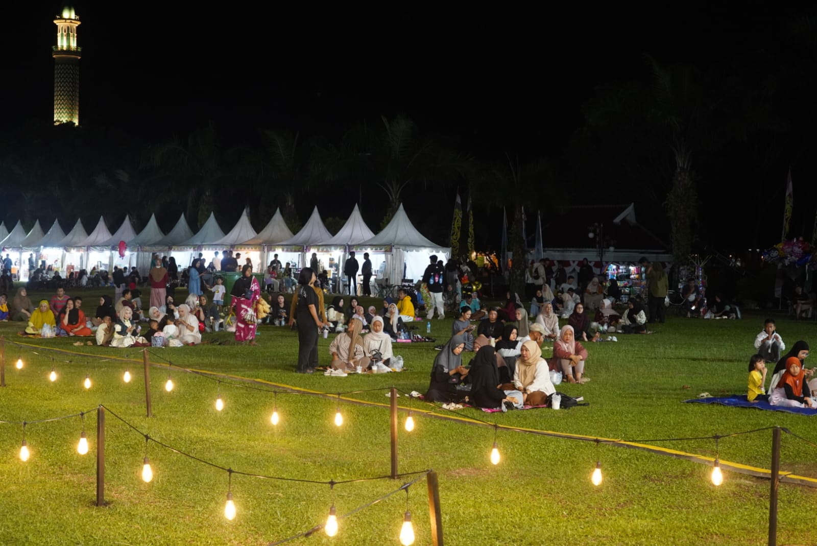 Penjualan UMKM Melejit, Festival Pemuda Kreatif 2025 Sukses Dorong Ekonomi Lokal