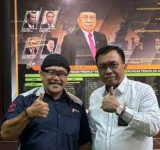 Prof. Dr. KH Sutan Nasomal: Mendesak Presiden RI untuk Mengatasi Anak Putus Sekolah Akibat Dampak Ekonomi Lesu