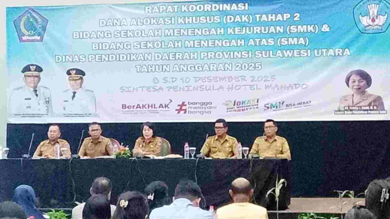 Kadis Femmy Suluh Buka Rakor DAK Tahap 2, Bidang SMK dan SMA Disdikda Sulut Tahun 2025