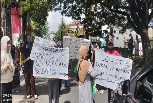 DESAKAN CABUT LURAH MENGGEMA: WARGA PROTES ANULIRAN KEMENANGAN RT 05, PEMILIHAN DIPaksakan CABUT-CABUT